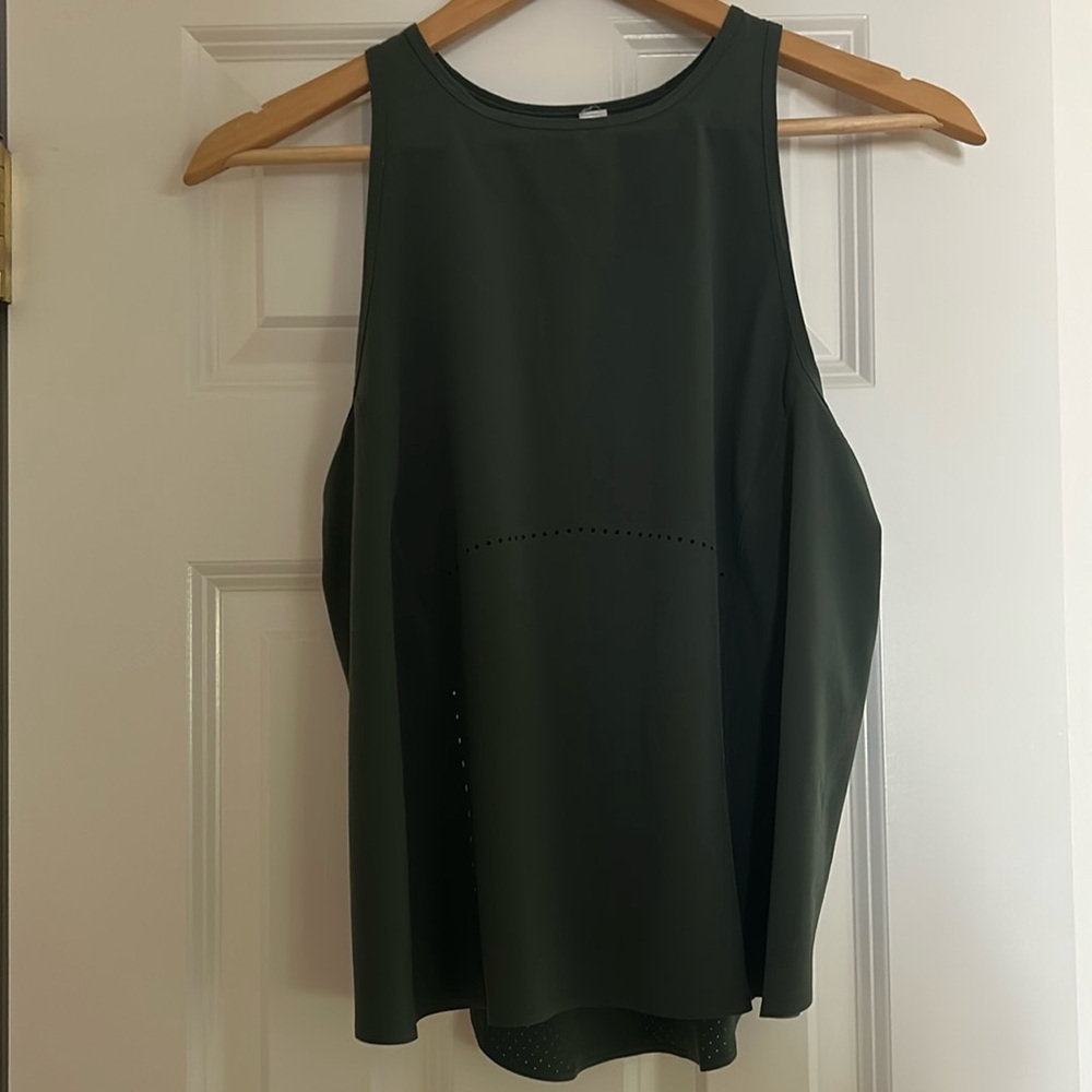 Olive flowy Lululemon tank